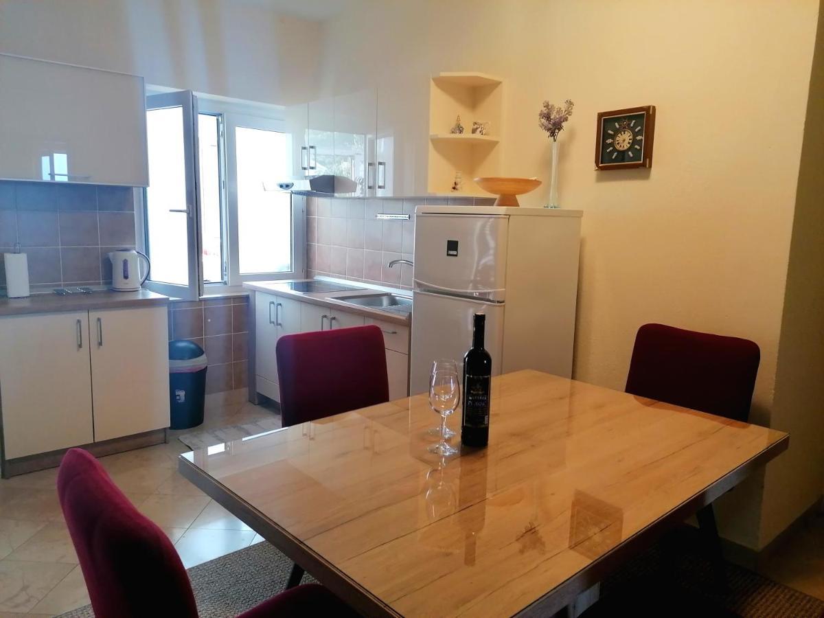 Apartments Melinda Baška Voda المظهر الخارجي الصورة