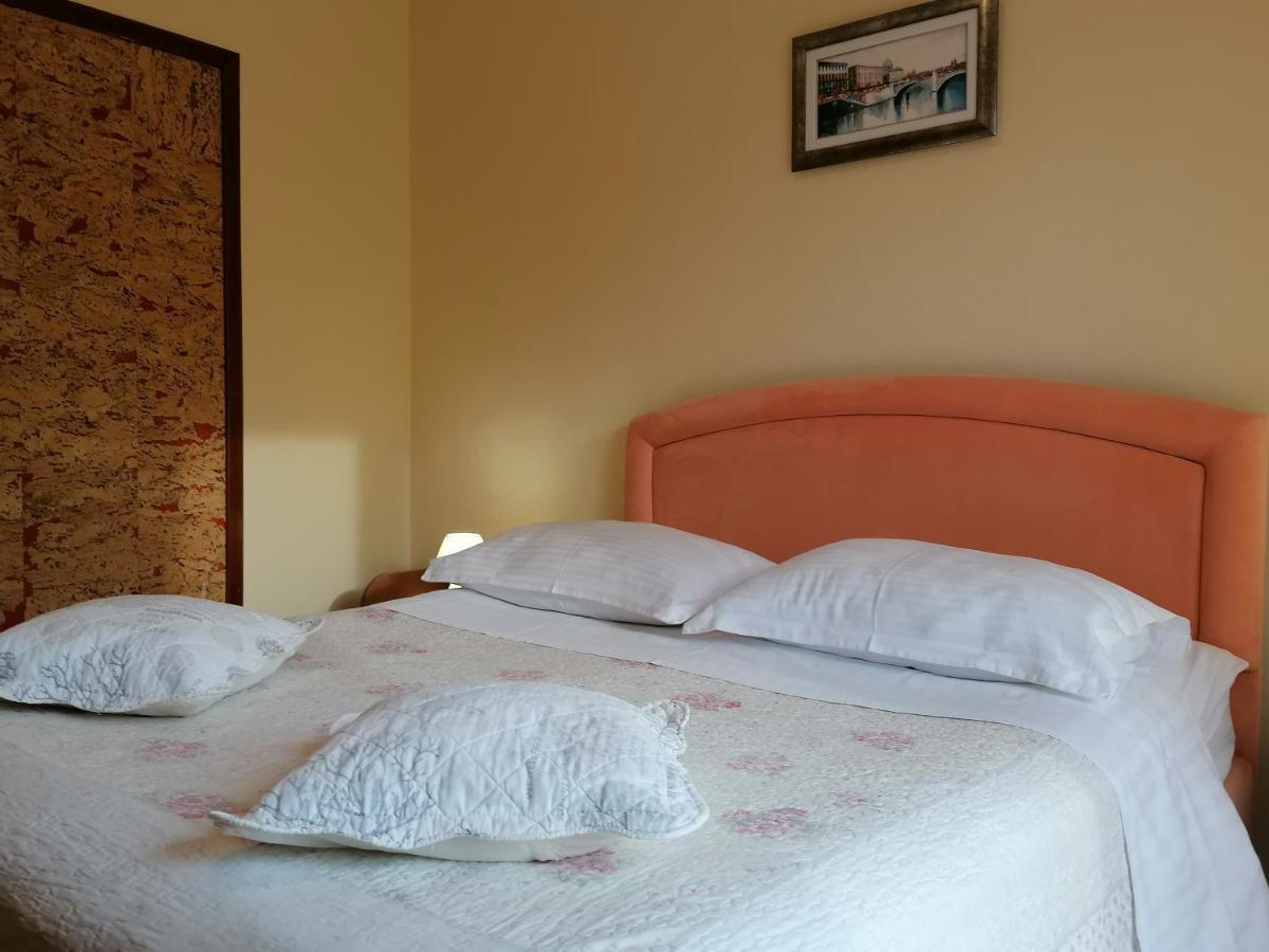 Apartments Melinda Baška Voda المظهر الخارجي الصورة