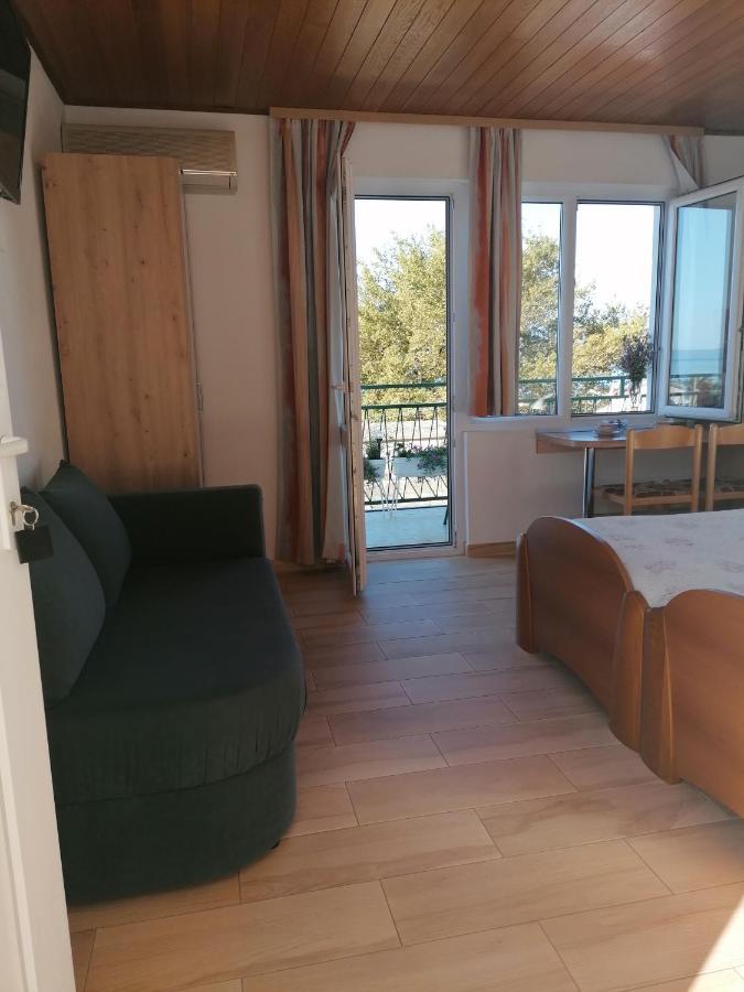 Apartments Melinda Baška Voda المظهر الخارجي الصورة