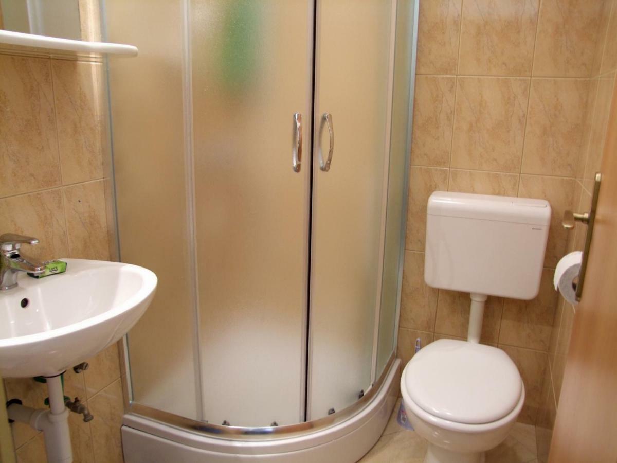 Apartments Melinda Baška Voda المظهر الخارجي الصورة